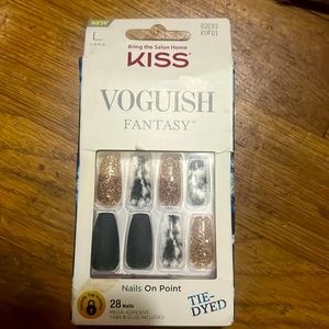 KISS Voguish Fantasy New York Long Length Sculpted Nails